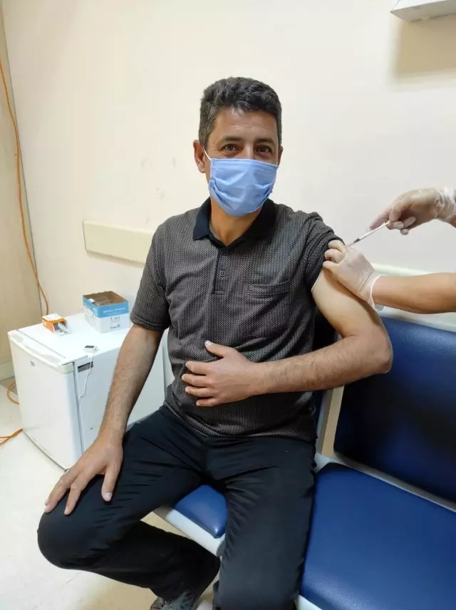 Muhtarlar aşılanlaya başladı Muhtarlar aşılanlaya başladı