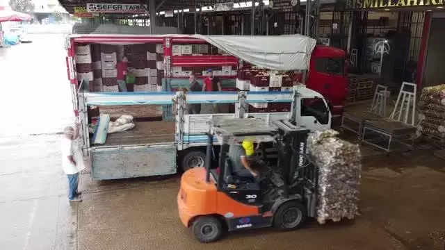 'Pazar yeri genelgesi' ile hareketlilik başladı 'Pazar yeri genelgesi' ile hareketlilik başladı