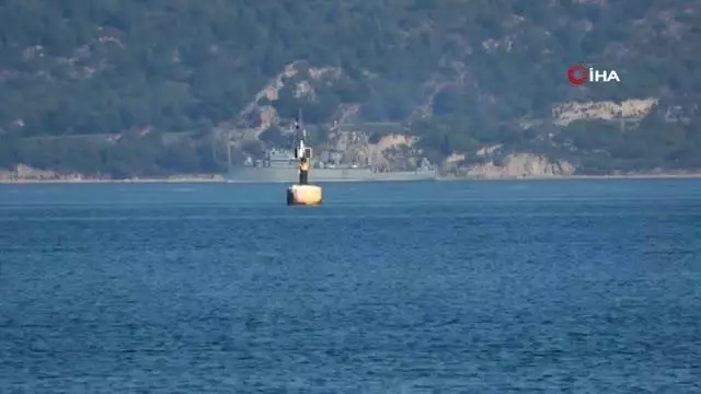 Rus mayın tarama gemisi 'Kovrovets' Çanakkale Boğazı'ndan geçti Rus mayın tarama gemisi 'Kovrovets' Çanakkale Boğazı'ndan geçti
