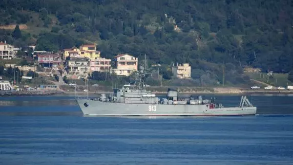 RUS SAVAŞ GEMİSİ, ÇANAKKALE BOĞAZI'NDAN GEÇTİ RUS SAVAŞ GEMİSİ, ÇANAKKALE BOĞAZI'NDAN GEÇTİ