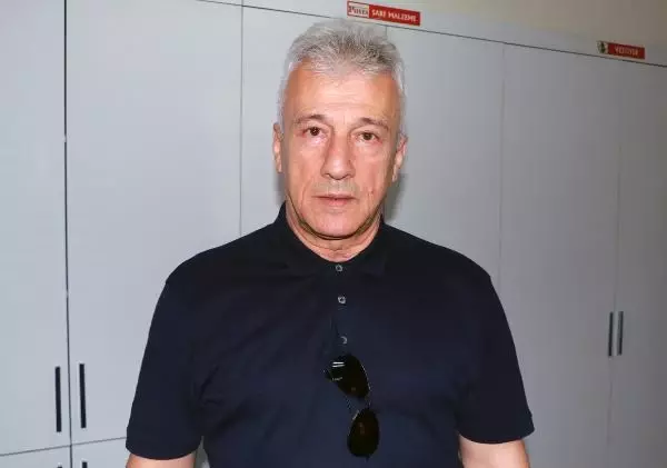 Sahte senet davasında avukatın 'Rapora çok para döktük' sözlerine suç duyurusu Sahte senet davasında avukatın 'Rapora çok para döktük' sözlerine suç duyurusu