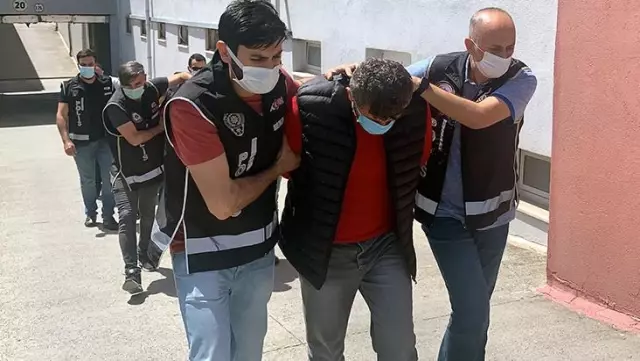 Silah kaçakçılarının öğretmen lideri, uzaktan eğitimi fırsat bilip daha çok üretim yapmış Silah kaçakçılarının öğretmen lideri, uzaktan eğitimi fırsat bilip daha çok üretim yapmış