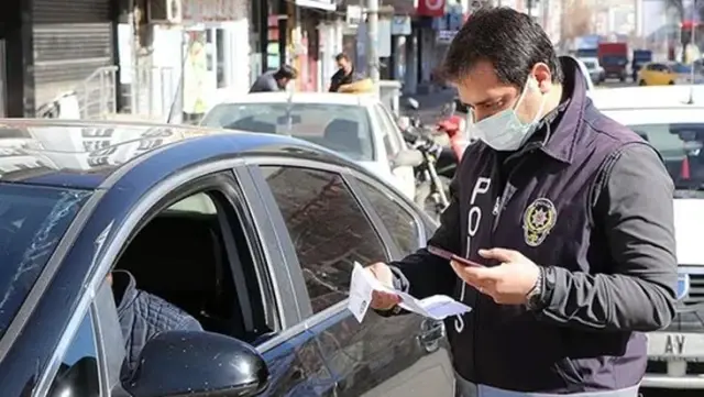 Son Dakika: Tam kapanmada manuel doldurulan izin belgelerinin geçerlilik süresi uzatıldı Son Dakika: Tam kapanmada manuel doldurulan izin belgelerinin geçerlilik süresi uzatıldı