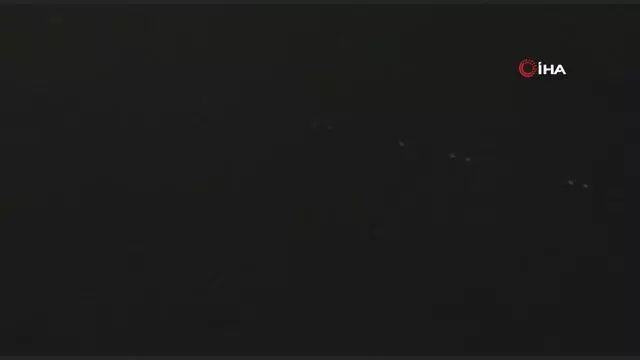 Starlink uyduları bugün de zincir şekilde görülmeye devam etti Starlink uyduları bugün de zincir şekilde görülmeye devam etti