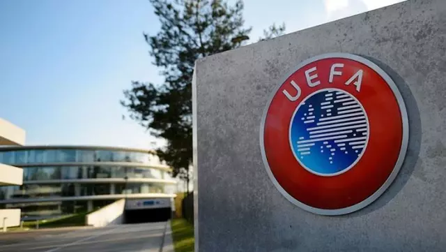 UEFA'dan Avrupa Süper Ligi kararı! Real Madrid, Juventus ve Barcelona'ya soruşturma açıldı UEFA'dan Avrupa Süper Ligi kararı! Real Madrid, Juventus ve Barcelona'ya soruşturma açıldı