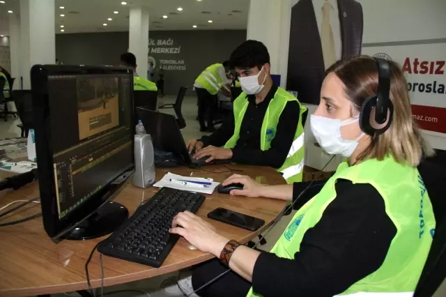 Vatandaş istiyor, 250 kişilik ekip anında yerine getiriyor Vatandaş istiyor, 250 kişilik ekip anında yerine getiriyor