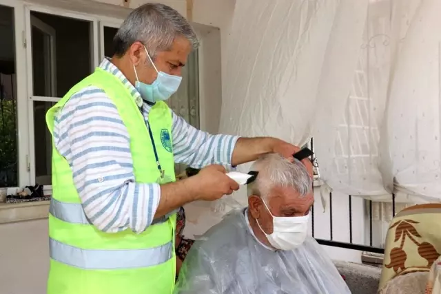 Vatandaş istiyor, 250 kişilik ekip anında yerine getiriyor Vatandaş istiyor, 250 kişilik ekip anında yerine getiriyor