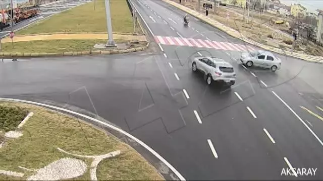 Son dakika haberi... Yurt genelindeki trafik kazaları KGYS kameralarına yansıdı Son dakika haberi... Yurt genelindeki trafik kazaları KGYS kameralarına yansıdı