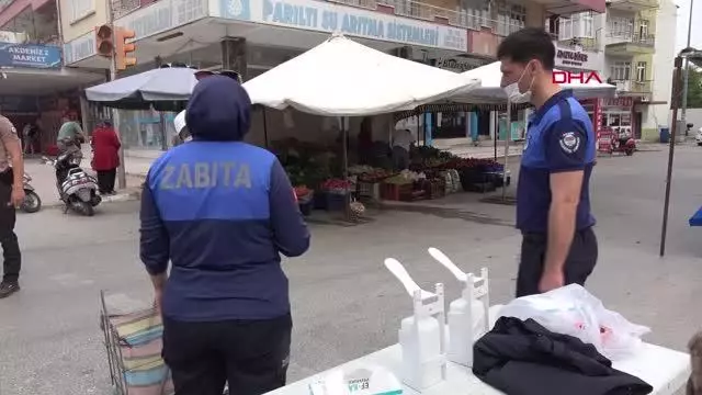 ANTALYA SERİK'TE 10 NOKTADA PAZAR KURULDU ANTALYA SERİK'TE 10 NOKTADA PAZAR KURULDU