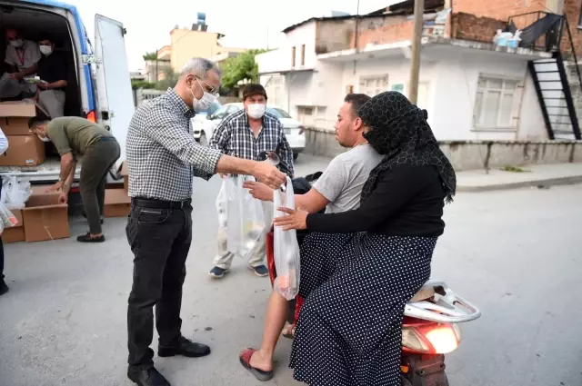 Başkan Bozdoğan, tarım işçileriyle buluştu Başkan Bozdoğan, tarım işçileriyle buluştu