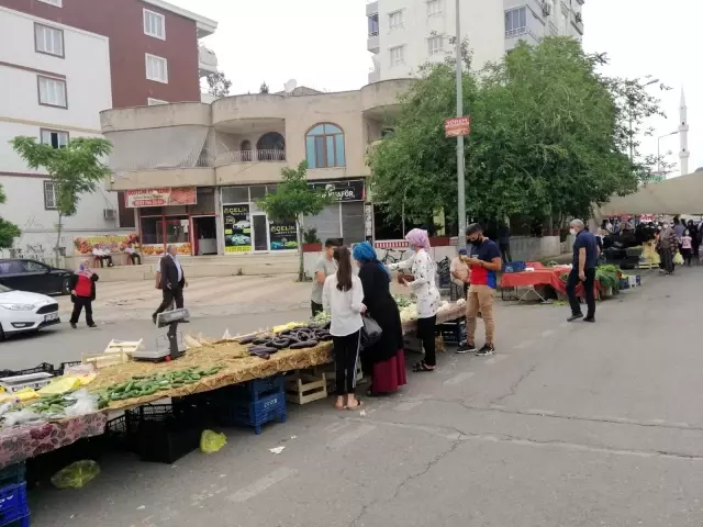 Batman'da semt pazarları pandemi koşularında açıldı