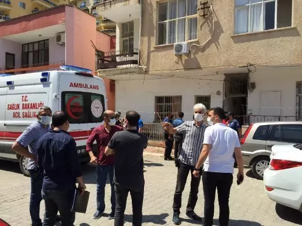 Eşini öldüren koca: Küçük şeylerden tartıştık, sinirlendim, bıçakladım Eşini öldüren koca: Küçük şeylerden tartıştık, sinirlendim, bıçakladım