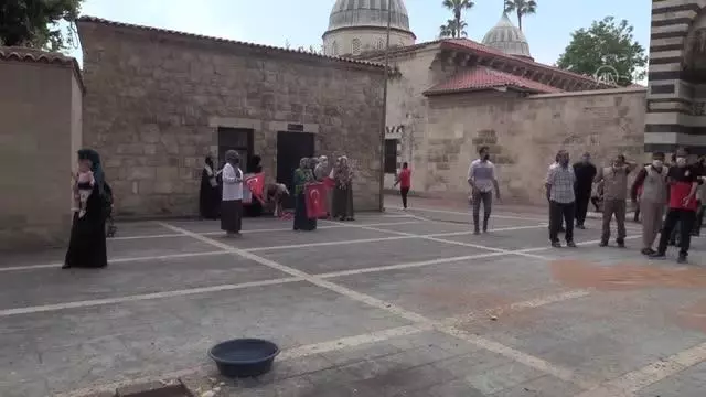Son dakika haberleri! İsrail polisinin Mescid-i Aksa'da cemaate saldırması protesto edildi