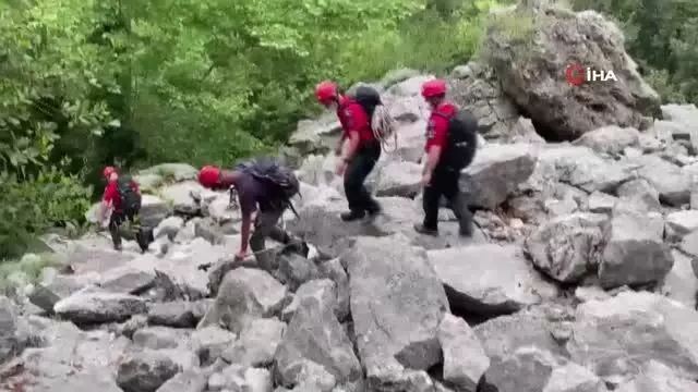 Kayıp turisti jandarma kurtardı Kayıp turisti jandarma kurtardı