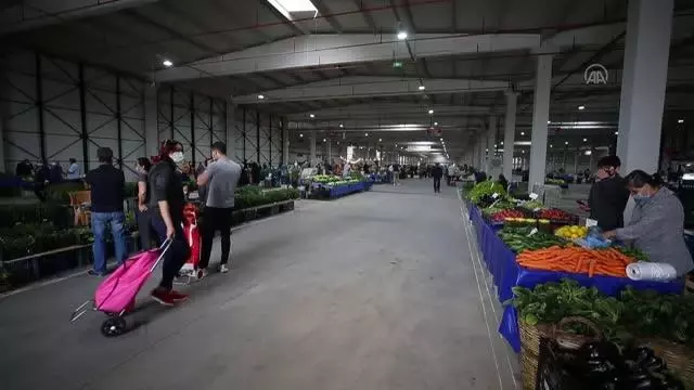 Trakya'da halk pazarlarında esnafa 'Bağırarak satış yapmayın' uyarısı Trakya'da halk pazarlarında esnafa 'Bağırarak satış yapmayın' uyarısı