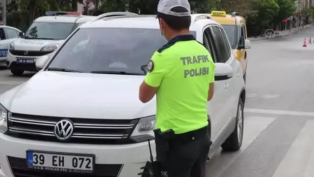 KIRKLARELİ - Trakya'da 'yoğunlaştırılmış dinamik denetim' süreci aralıksız sürüyor KIRKLARELİ - Trakya'da 'yoğunlaştırılmış dinamik denetim' süreci aralıksız sürüyor