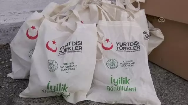 KKTC Cumhurbaşkanı Tatar, 'Gönül Köprüsü' Projesi kapsamında halkla buluştu KKTC Cumhurbaşkanı Tatar, 'Gönül Köprüsü' Projesi kapsamında halkla buluştu