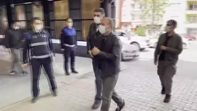 Ordu Valisi Sonel, pazarda tezgah kuran kadın üreticilere ürünlerini alarak destek oldu Ordu Valisi Sonel, pazarda tezgah kuran kadın üreticilere ürünlerini alarak destek oldu