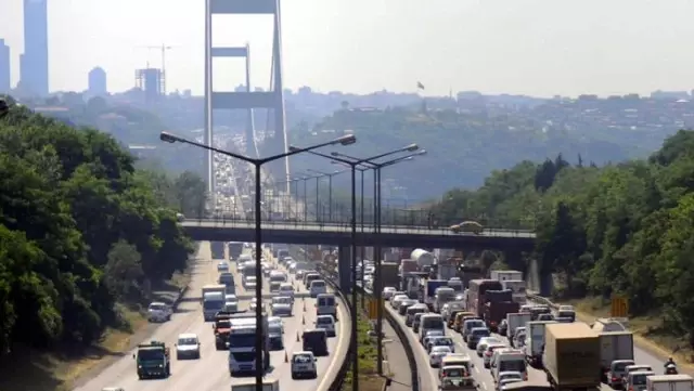 Ramazan Bayramı'nda köprü ve otoyollar ücretsiz olacak Ramazan Bayramı'nda köprü ve otoyollar ücretsiz olacak