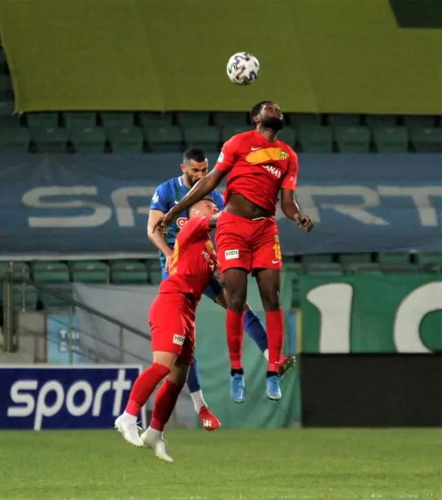 Süper Lig: Çaykur Rizespor: 0 Yeni Malatyaspor: 4 (Maç sonucu) Süper Lig: Çaykur Rizespor: 0 Yeni Malatyaspor: 4 (Maç sonucu)