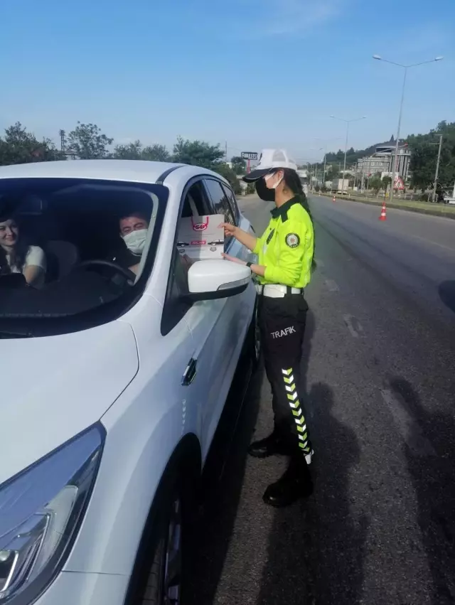 Sürücülere Trafik Haftası hediyesi Sürücülere Trafik Haftası hediyesi