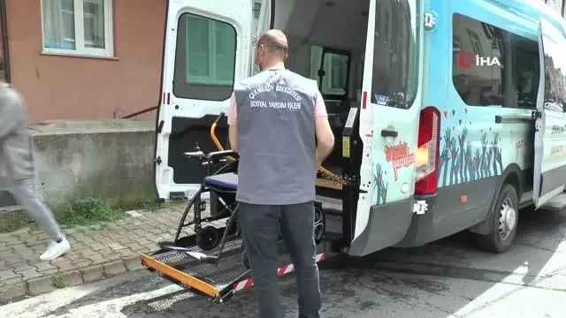Çekmeköy'de sokağa çıkma kısıtlamasında engelli vatandaşın tekerlekli sandalyesi ile birlikte umutlarını çaldılar