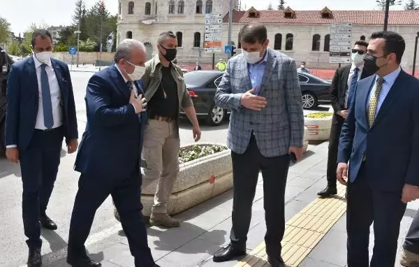 TBMM Başkanı Şentop: Müslümanlara ibadet vakti saldırı vahşettir, devlet terörüdür TBMM Başkanı Şentop: Müslümanlara ibadet vakti saldırı vahşettir, devlet terörüdür