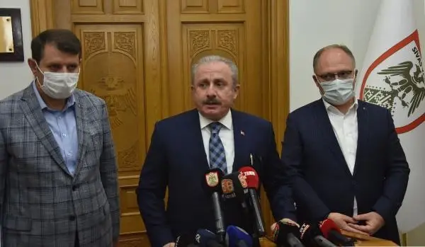 TBMM Başkanı Şentop: Müslümanlara ibadet vakti saldırı vahşettir, devlet terörüdür TBMM Başkanı Şentop: Müslümanlara ibadet vakti saldırı vahşettir, devlet terörüdür