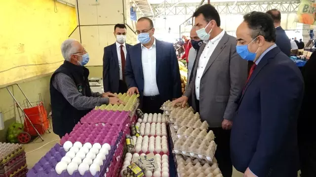 Pazarlar bugün yeniden açılınca marketlerin fiyat oyunu deşifre oldu Pazarlar bugün yeniden açılınca marketlerin fiyat oyunu deşifre oldu