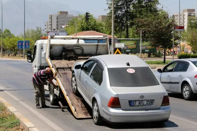 368 promil alkollü sürücünün aracı refüje çıktı, 'Hatalı ben değilim' dedi 368 promil alkollü sürücünün aracı refüje çıktı, 'Hatalı ben değilim' dedi