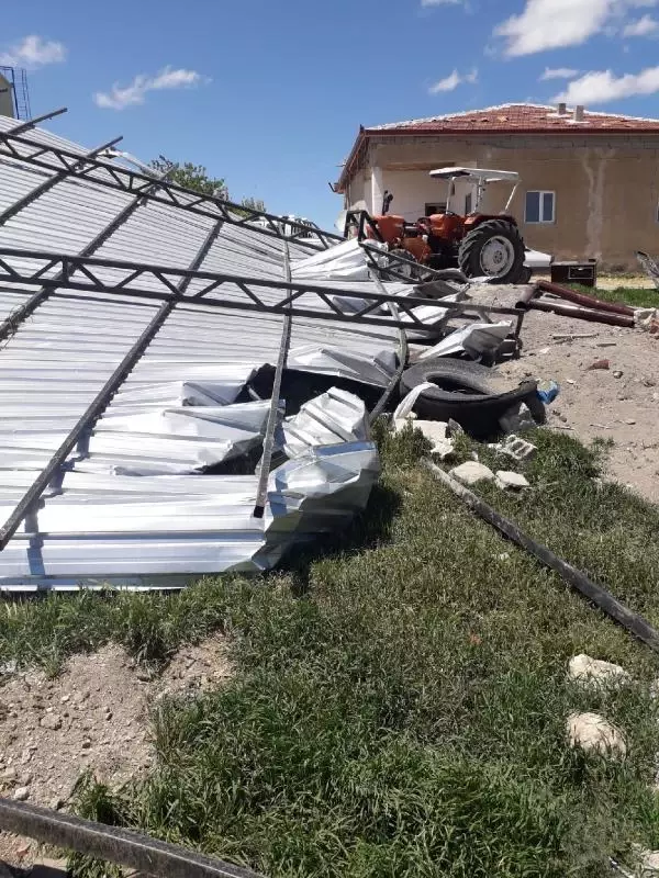 Aksaray'da kum fırtınası sonrası hasar tespiti yapılacak Aksaray'da kum fırtınası sonrası hasar tespiti yapılacak