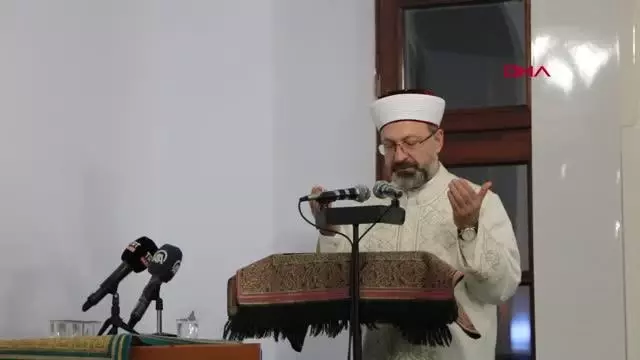 Ali Erbaş, Kadir Gecesi dua etti Ali Erbaş, Kadir Gecesi dua etti