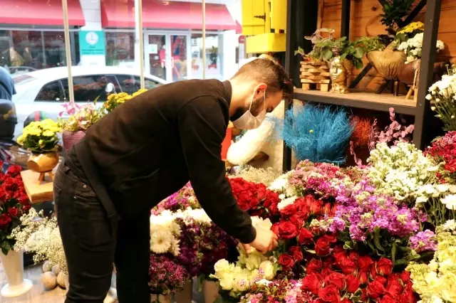 'Anneler Günü'nde evlere sipariş yetiştiremiyorlar