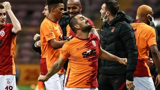 Arda Turan'dan Beşiktaş Başkanı'na gönderme: Benim evimde olmaz Arda Turan'dan Beşiktaş Başkanı'na gönderme: Benim evimde olmaz