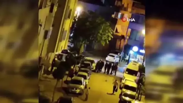 Avcılar'da silahlı saldırı kamerada Avcılar'da silahlı saldırı kamerada