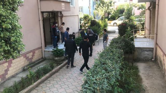 basina dayadigi tabancayla odunlukta intihar 4 14121985 o