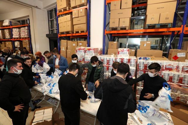 baskan buyukgoz bayram sekerlerini hanelere 2 14121740 o