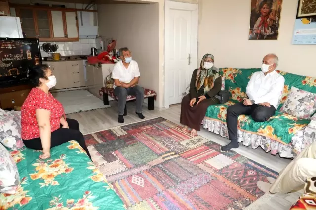 Son dakika haber | Başkan Gültak, şehit annelerini yalnız bırakmadı Son dakika haber | Başkan Gültak, şehit annelerini yalnız bırakmadı