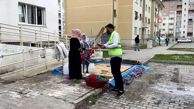 Başkan Sayan, Anneler Gününde annelere hediyeler gönderdi Başkan Sayan, Anneler Gününde annelere hediyeler gönderdi