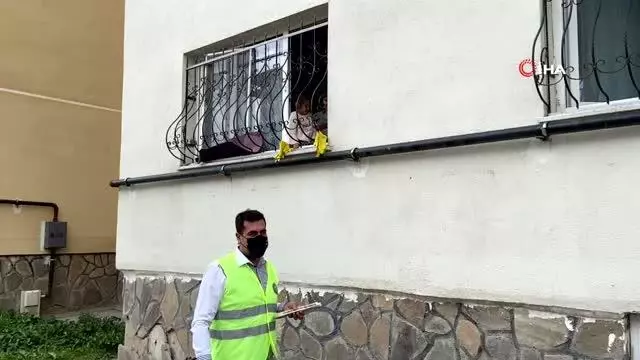 Başkan Sayan, Anneler Gününde annelere hediyeler gönderdi Başkan Sayan, Anneler Gününde annelere hediyeler gönderdi