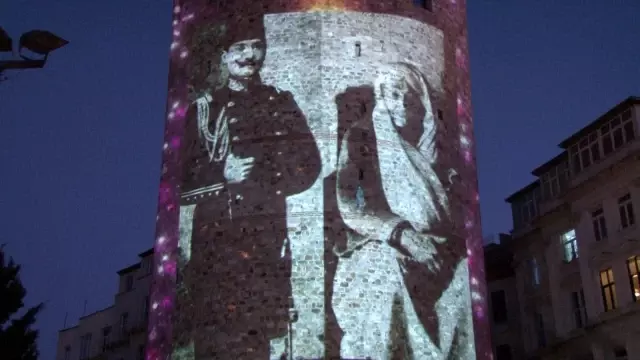 Beyoğlu Belediyesi'nden 'Anneler Günü' için anlamlı kutlama Beyoğlu Belediyesi'nden 'Anneler Günü' için anlamlı kutlama