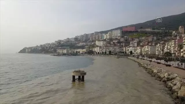 Deniz salyasını ekonomiye kazandırmanın yolları araştırılıyor Deniz salyasını ekonomiye kazandırmanın yolları araştırılıyor