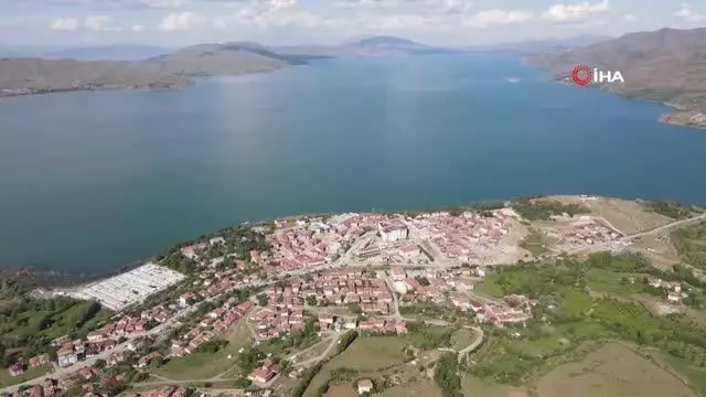 Depremin merkezi Sivrice'de dönüşüm sürüyor Depremin merkezi Sivrice'de dönüşüm sürüyor