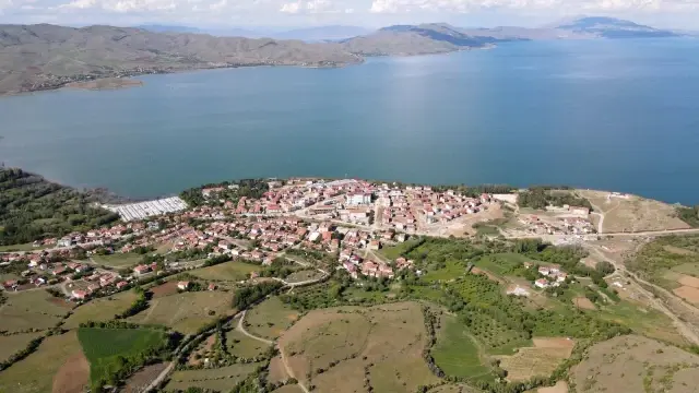 Depremin merkezi Sivrice'de dönüşüm sürüyor Depremin merkezi Sivrice'de dönüşüm sürüyor
