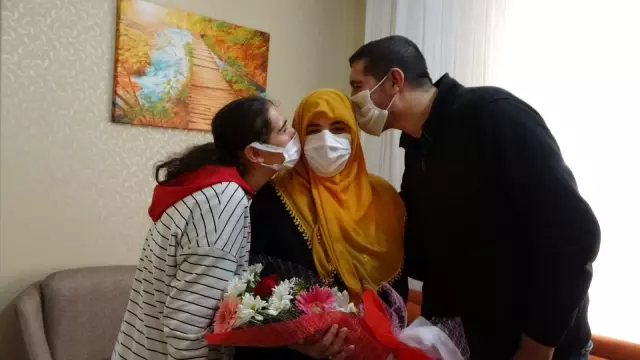 Son dakika haber... Engelli 3 çocuk annesi kadın 'yılın annesi' seçildi