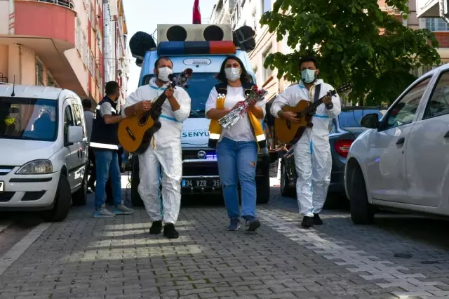 Esenyurtlu annelerin sepetleri güllerle doldu Esenyurtlu annelerin sepetleri güllerle doldu