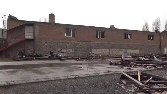 Iğdır'da fırtına maddi hasara neden oldu Iğdır'da fırtına maddi hasara neden oldu