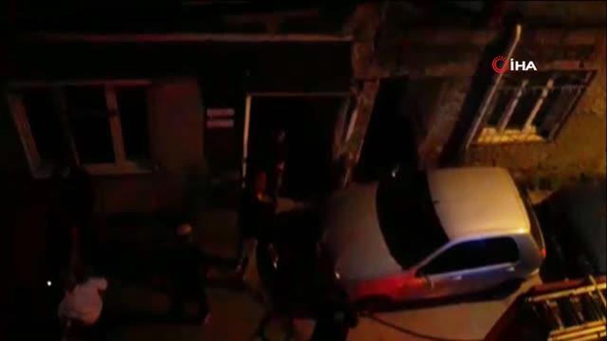 Gençler mahalleliyi canından bezdirdi