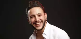 Sarılar: Hasan Hüseyin Yılmaz: Bu sezon saç trendlerinde kahküllü, bol kesimler ön planda Sarılar: Hasan Hüseyin Yılmaz: Bu sezon saç trendlerinde kahküllü, bol kesimler ön planda