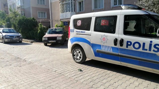 iki cocuk babasi yoneticilik yaptigi binada o 2 14121993 o